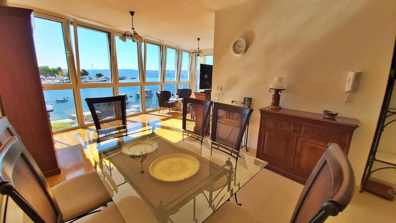 Apartment Lora Оміш Екстер'єр фото